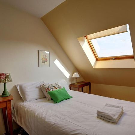 Spacious T2 Apt In City Center. Amboise Eksteriør billede