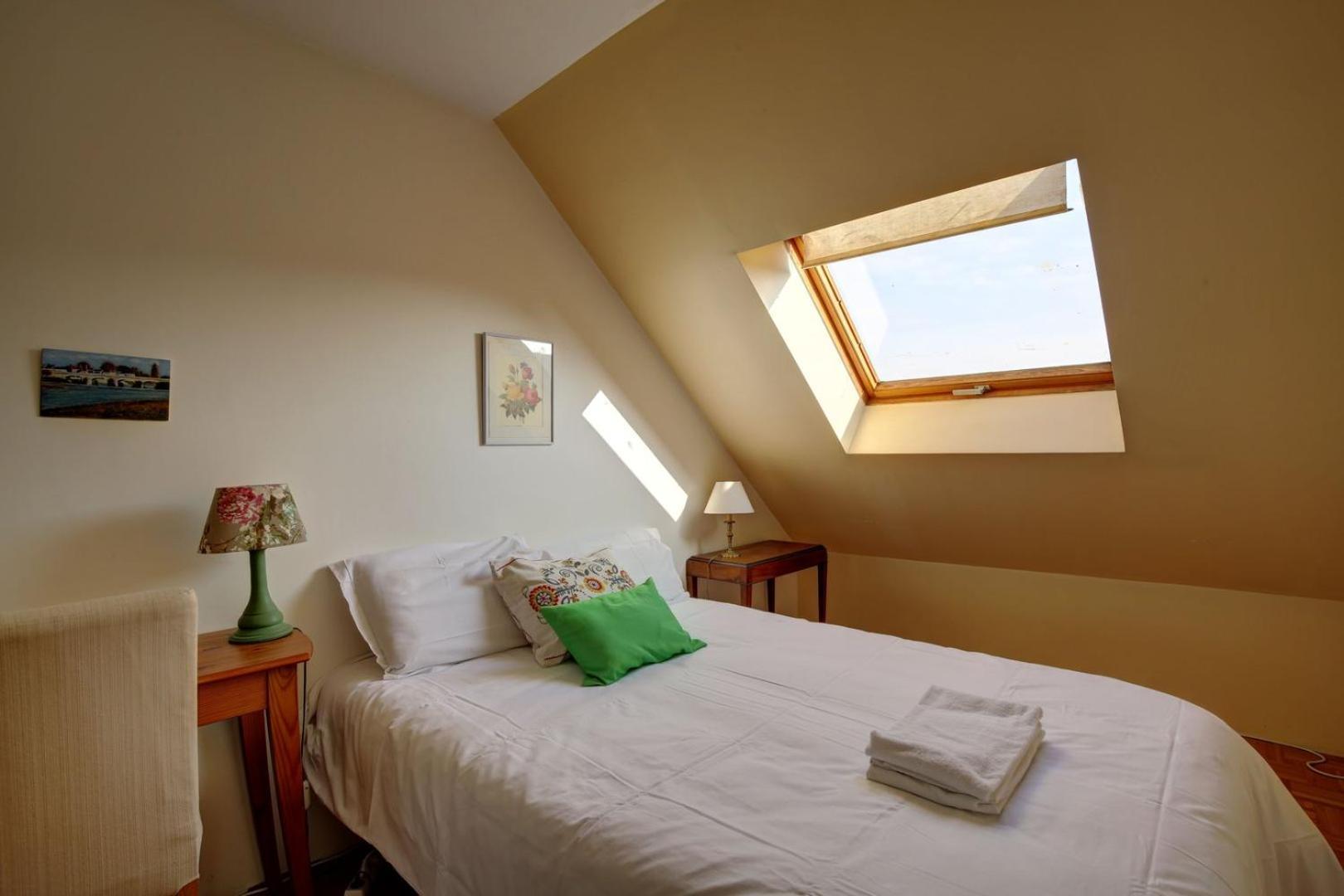Spacious T2 Apt In City Center. Amboise Eksteriør billede
